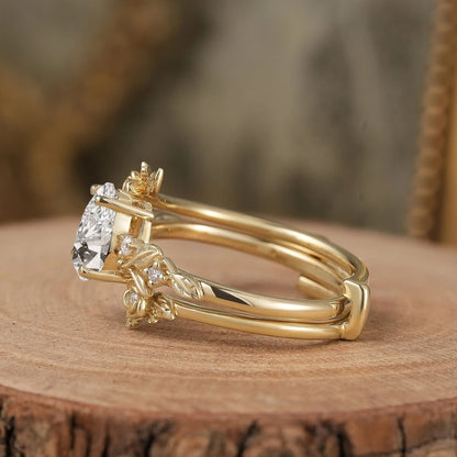 Rose Blossom: Pear-Cut Lab Grown Diamond Floral Ring Set - Camille