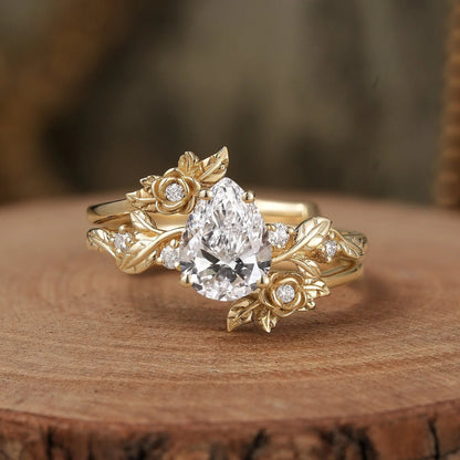 Rose Blossom: Pear-Cut Lab Grown Diamond Floral Ring Set - Camille