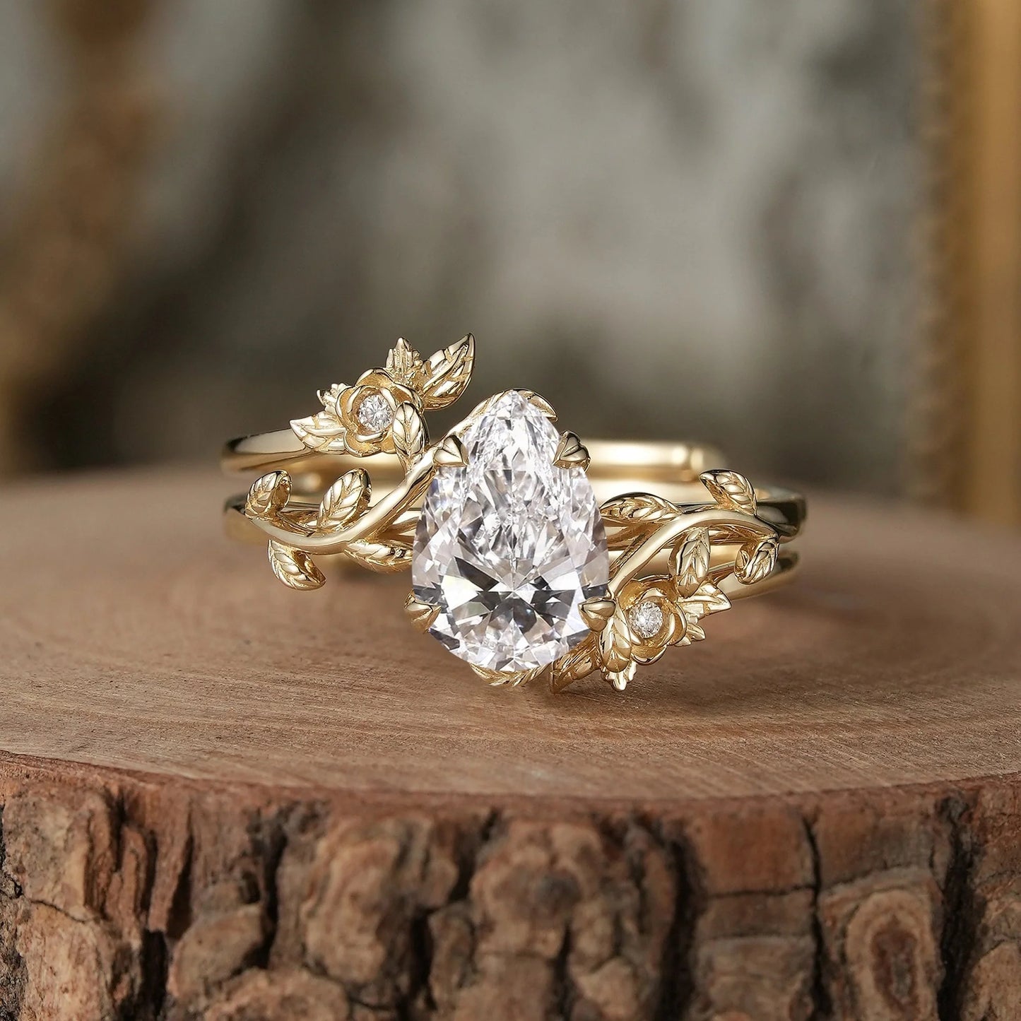 Rose Blossom: Pear-Cut Lab Grown Diamond Leaf Ring Set - Helena