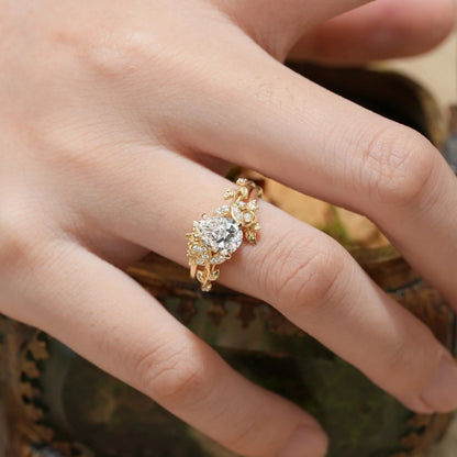 Rose Blossom: Pear Cut Lab Grown Diamond Leaf Ring Set | Jade
