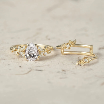Rose Blossom: Pear Cut Lab Grown Diamond Leaf Ring Set | Jade