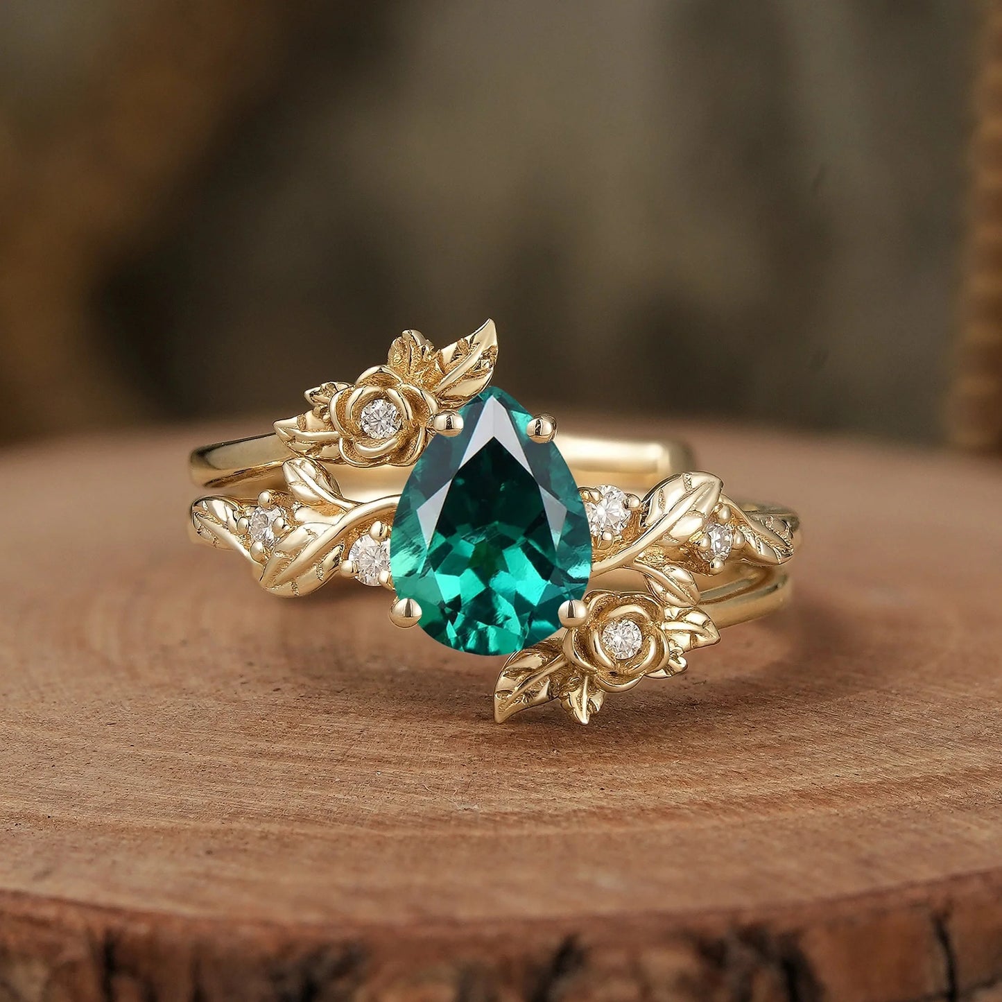 Pear Cut Moissanite Gold Floral Engagement Ring Set - Camille