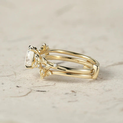 Rose Blossom: Pear Cut Moissanite Leaf Ring Set | Jade