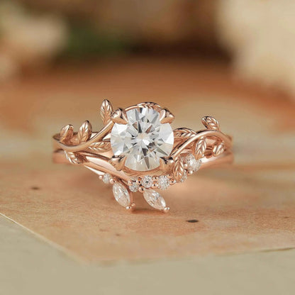 Rose Gold Round Cut Moissanite Bridal Set-Elara - GemsMagic