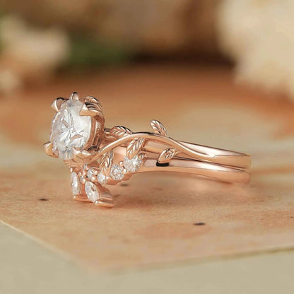 Rose Gold Round Cut Moissanite Bridal Set-Elara - GemsMagic