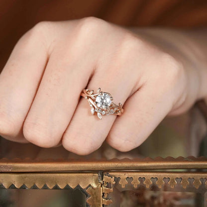 Rose Gold Round Cut Moissanite Bridal Set-Elara - GemsMagic