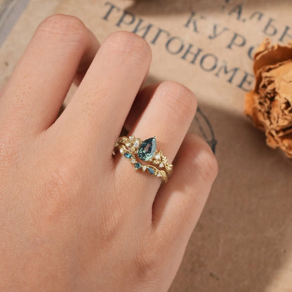Signature Pear Vintage Teal Sapphire Engagement Ring Set 2pcs - Octavia