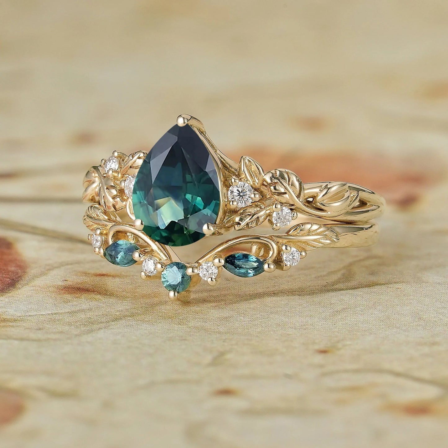 Signature Pear Vintage Teal Sapphire Engagement Ring Set 2pcs - Octavia