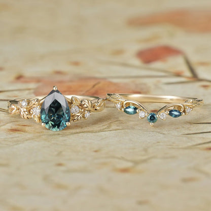 Signature Pear Vintage Teal Sapphire Engagement Ring Set 2pcs - Octavia