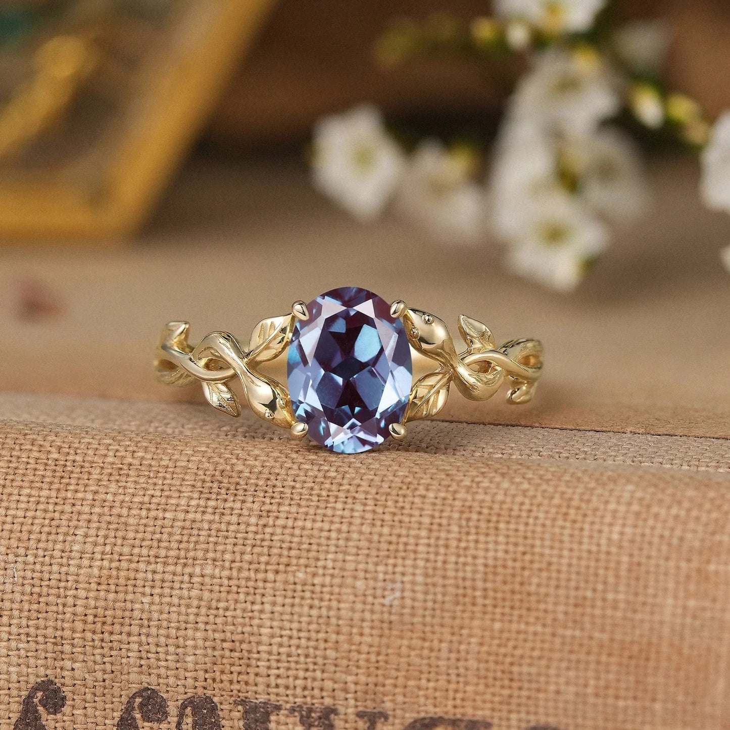 Snake Design Oval-cut Alexandrite Engagement Ring-Wren