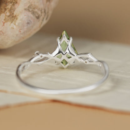 Unique Kite Cut Peridot Vine Gemstone Ring
