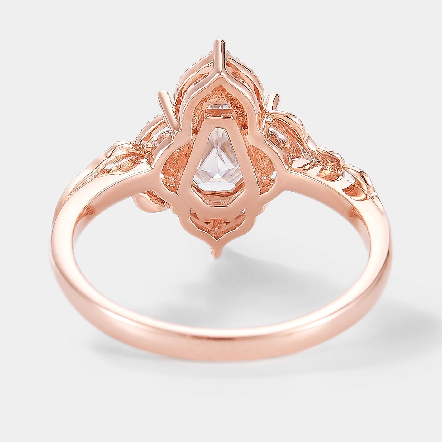 Unique Design Coffin Cut Moissanite Leaf Engagement Ring