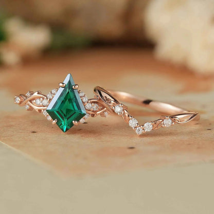 Twig Emerald & Moissanite Bridal Set - Leonie